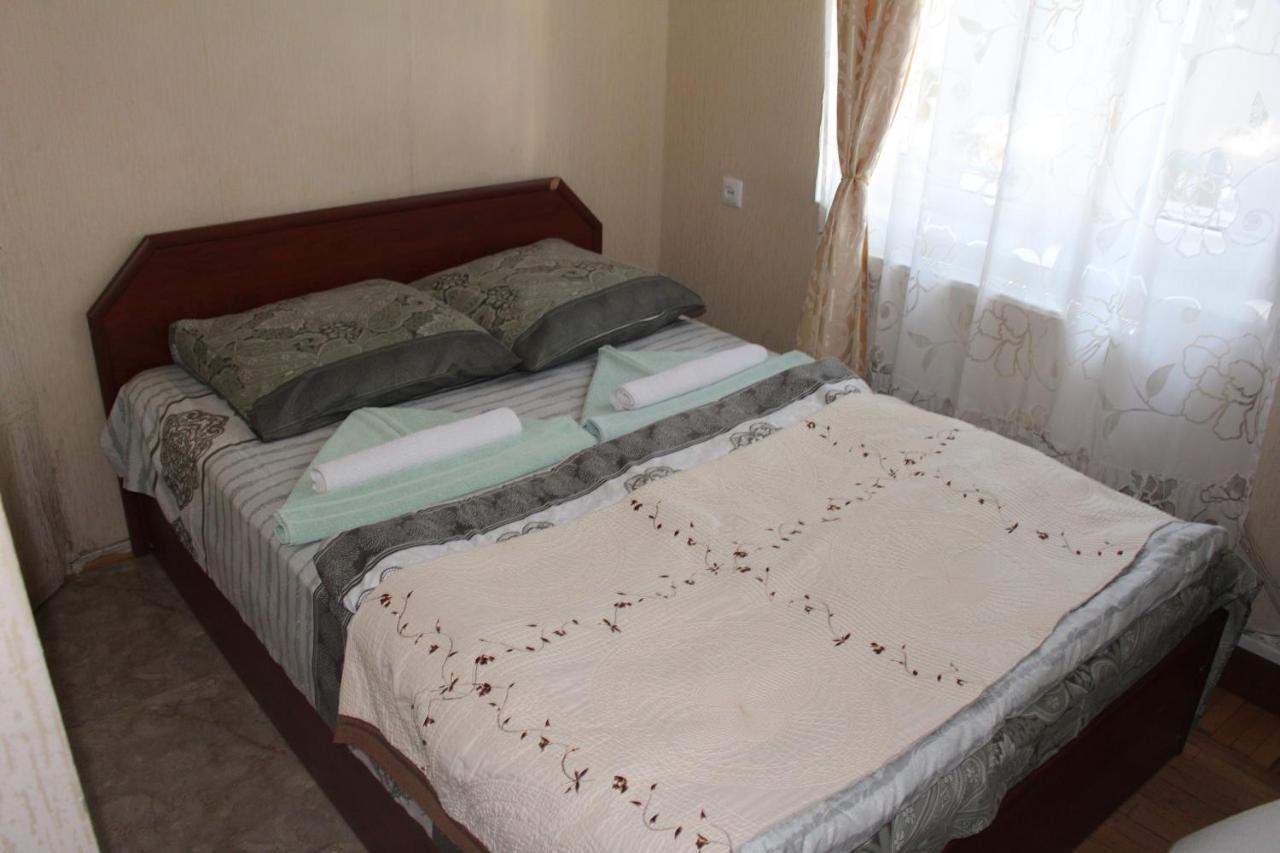 Hotel 21 На Удачу Rustavi  Esterno foto
